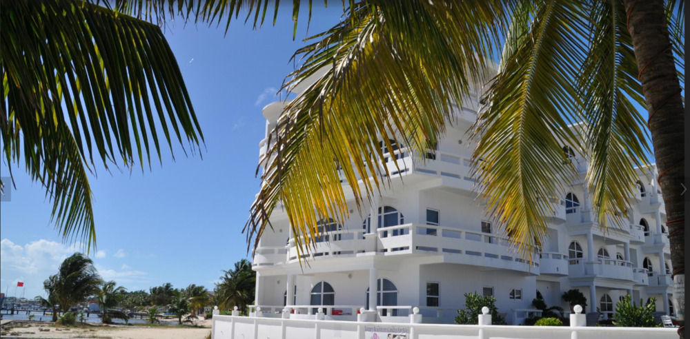 Sands Villas San Pedro  Eksteriør billede